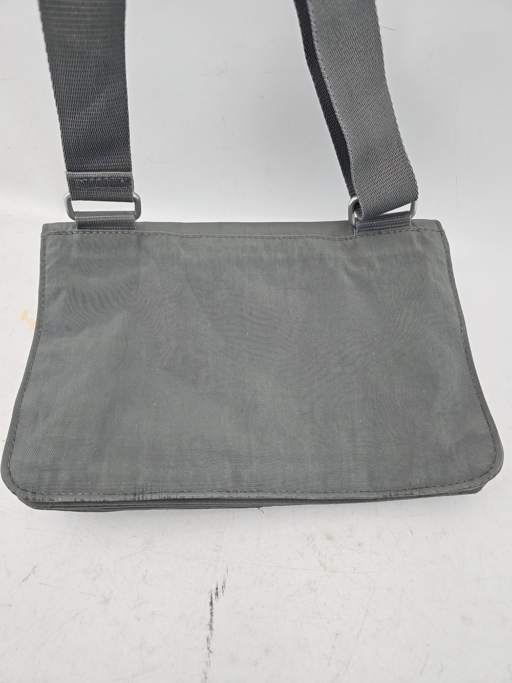 Baggallini Gray Nylon Crossbody Bag with Adjustable Strap - Picture 3 of 7